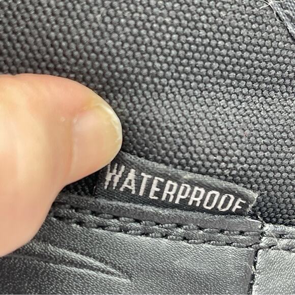 Original SWAT Boots. Waterproof. Size 10. In good used condition! - Picture 3 of 8